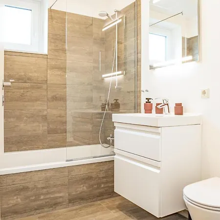 Awesome In Lembruch-duemmer With Wifi Holiday home Lembruch