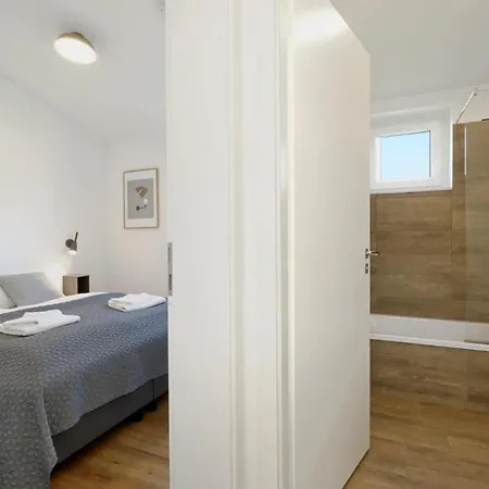 Awesome In Lembruch-duemmer With Wifi Holiday home Lembruch